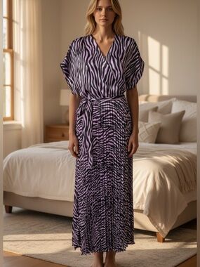 NEW LOOK Black & Pink Zebra Maxi Dress. Size 6.